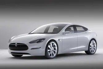 Tesla S измина 5 000 километра