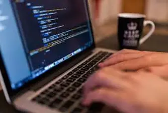 В САЩ работят с 25% повече от европейците, твърдят икономисти
