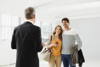 Двама от трима вземат жилище без кредит