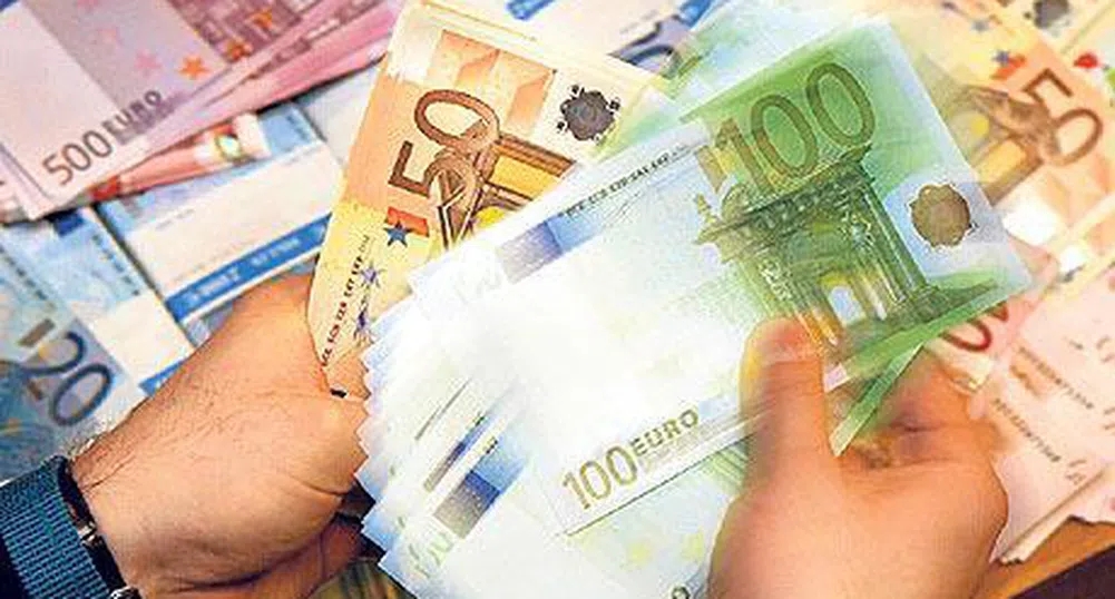 Населението спести 2 млрд. лв. от началото на 2011 г.