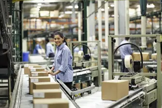 Промишленото производство у нас намалява с 16%