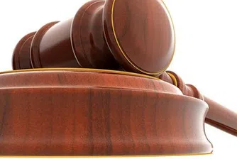 Гръцките Юробанк и Алфа банк във война