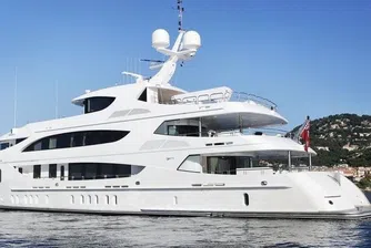 Как изглежда яхта за 50 млн. долара