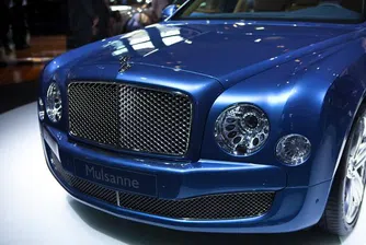 Bentley пуска колекция детски седалки