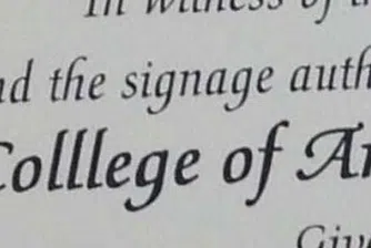 Щатски колеж сбърка думата „колеж“ върху дипломите си