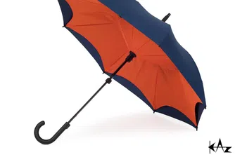 Този чадър не се чупи, не ни мокри, а използването му е удобство