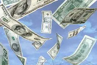 Доларът със спад за четвърта поредна сесия