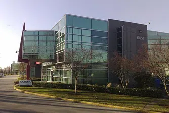 Apple осъдени да платят обезщетение на Nokia