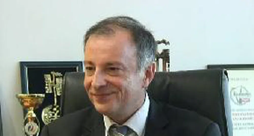 Ф. Лот: Конкуренцията в банковата система ще продължи