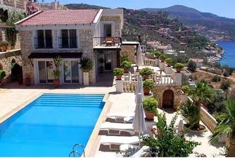 Турция ограничава покупката на земя от чужденци