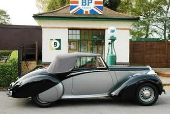 Продават автомобила на Чърчил на търг