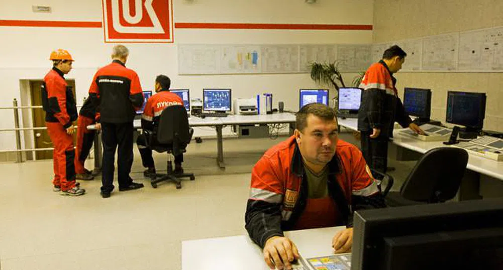 Печалбата на Lukoil с ръст от 37% за третото тримесечие