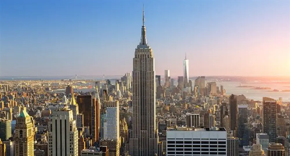 Катарският държавен фонд купи дял от Empire State Building