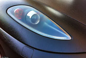 Милиардер поръча кожено Ferrari F430