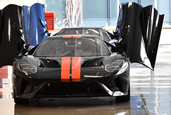 В САЩ се появи първият екземпляр на новия Ford GT