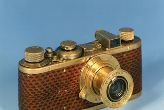 Уникален фотоапарат се продаде за близо милион долара