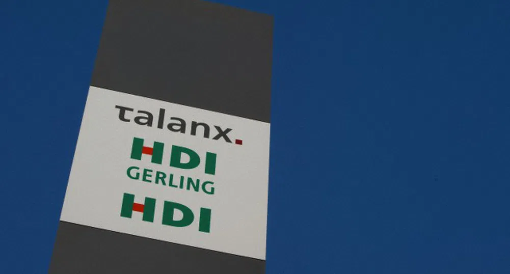 Третият най-голям германски застраховател изчаква удобен момент за IPO