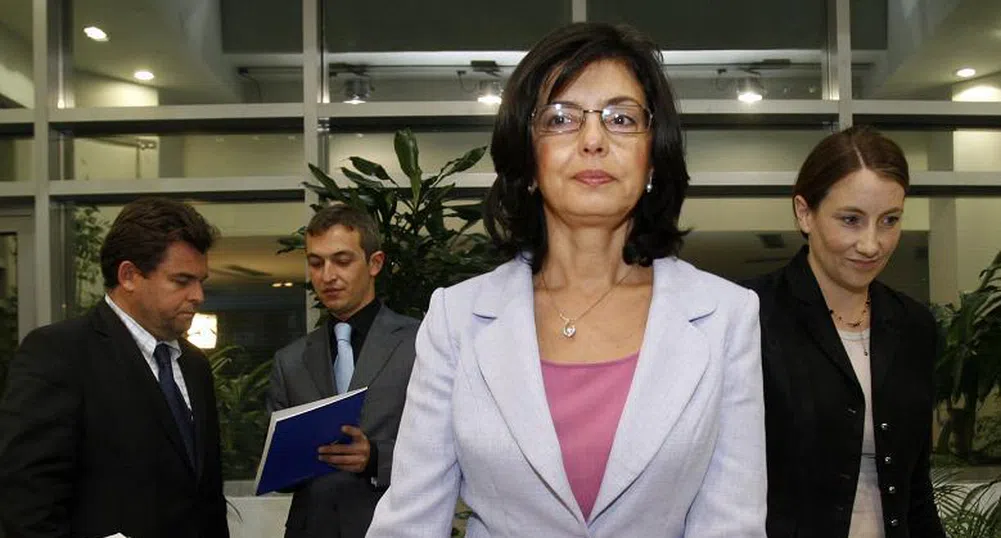 Трансперънси интернешънъл обезпокоени от поста на Кунева