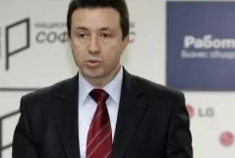 БСП: В страната се налага „авторитарна демокрация"