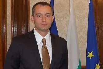 Младенов: Бюджетът на МО е продънен