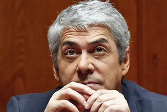 Арест за експремиера на Португалия Жозе Сократеш