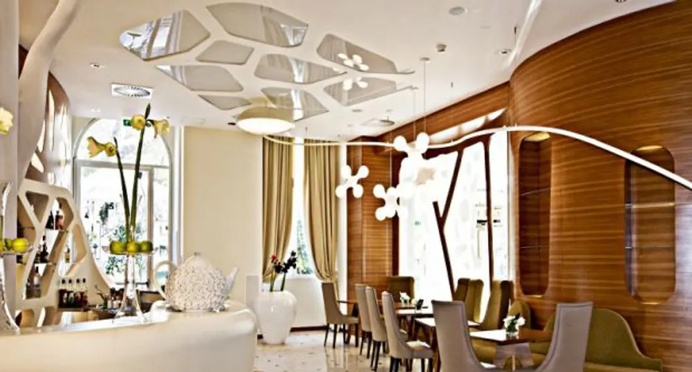 Почивка в Ница: Exedra Nice