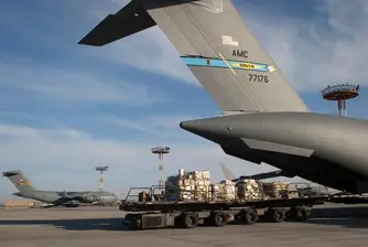 Проверяват ексминистър за сделка с военно летище