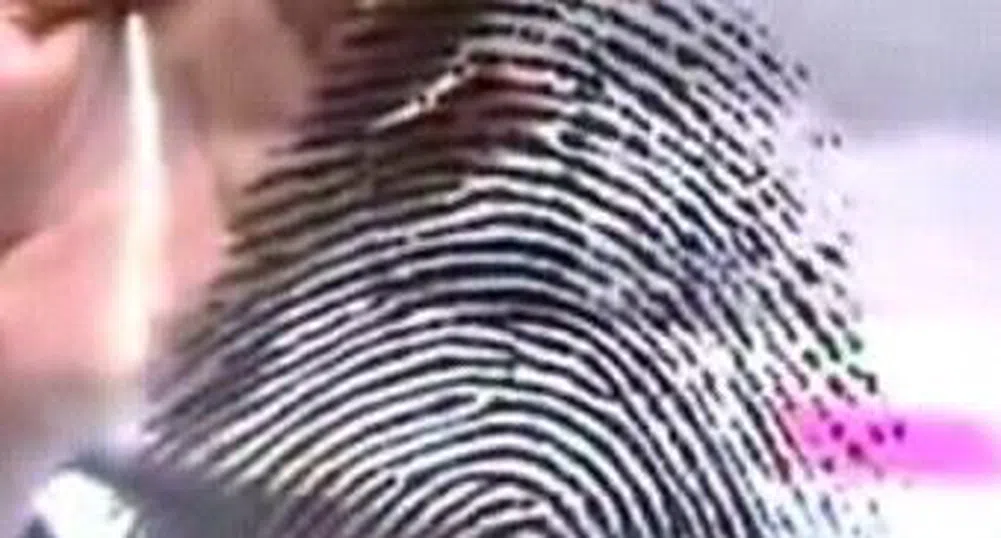 В магазини плащат и с пръстов отпечатък