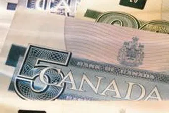 Канадският долар с паритет спрямо щатския