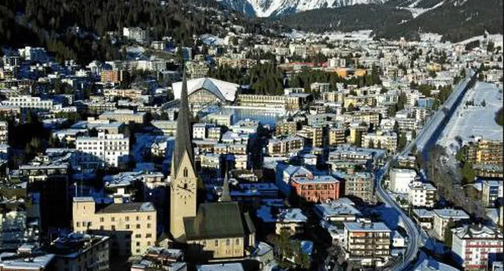 62 души в света са богати, колкото 3.5 милиарда от най-бедните