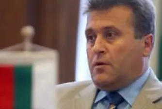 Нихат Кабил: Разплащателната агенция да се отдели от ДФ Земеделиe