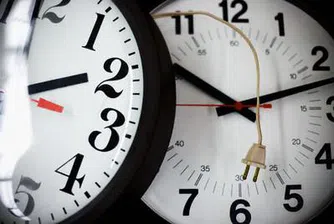 Учени установиха подходящия час за повишение на заплатата