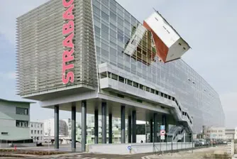 Най-невероятните постройки върху покриви на сгради