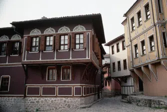 0.5 млн. лв. за спешен ремонт на къщи в Старинен Пловдив