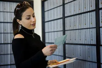 Български пощи със застраховка за 306 хил. лв.