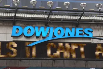 Dow продължава борбата с 10 000 пункта