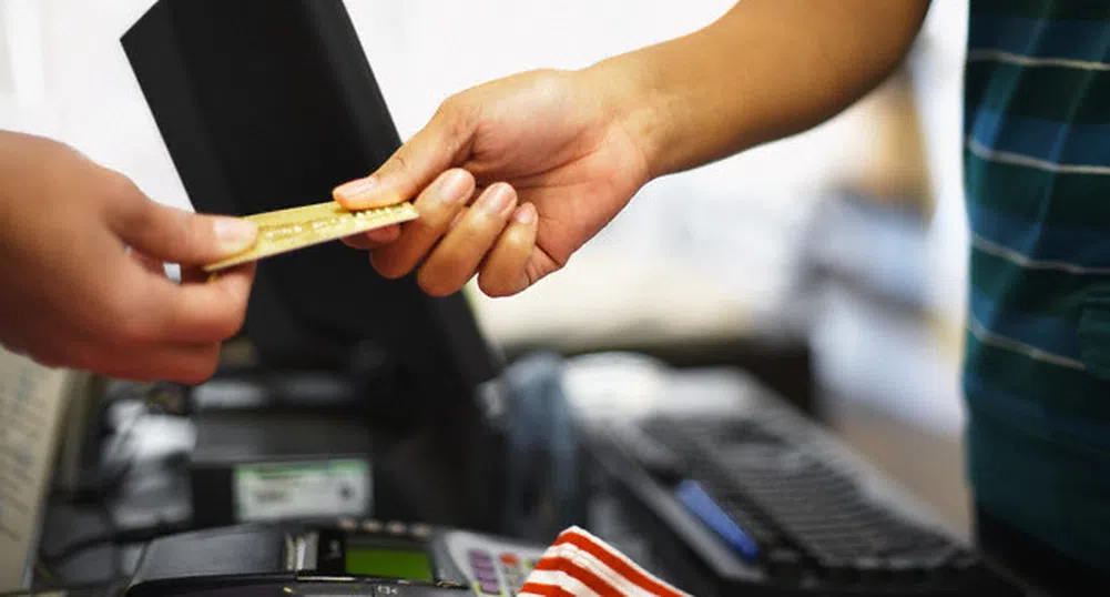 Шест от най-страхотните неща, правени някога с кредитни карти