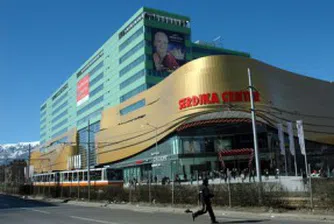 Бомба евакуиара столичен мол