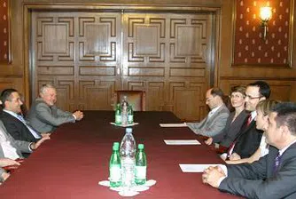 Среща БНБ-КФН