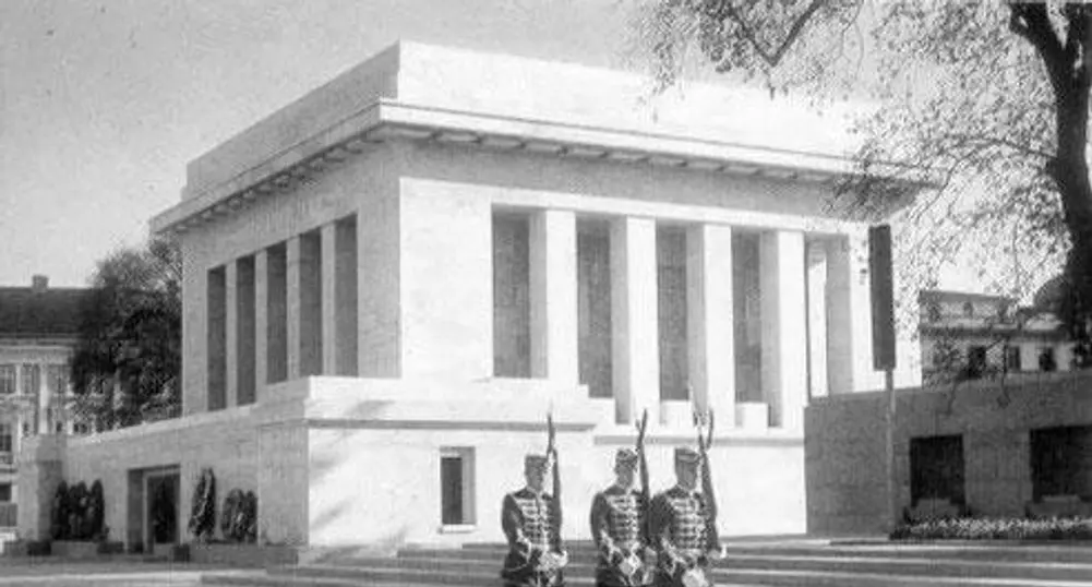 Проф. Бакалов:С пораженията от 9 септември живеем и до днес