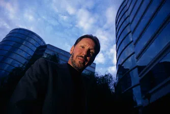 Лари Елисън напуска поста главен изпълнителен директор на Oracle