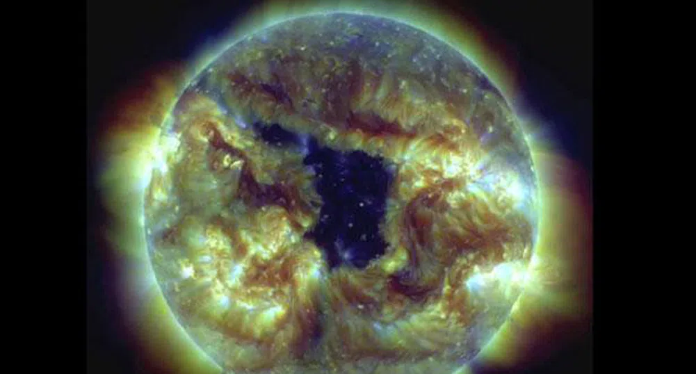 Слънчева дупка може да наруши работата на мобилните ни устройства