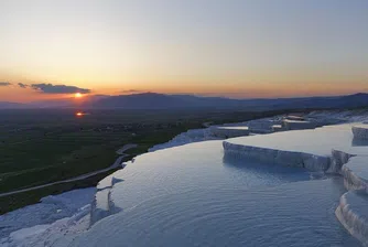 Най-красивите естествени инфинити басейни