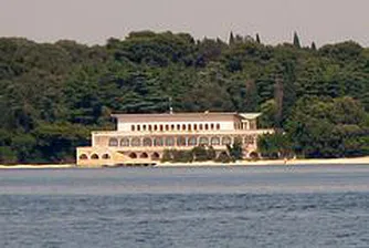 Хърватия обяви за продан острова на Тито