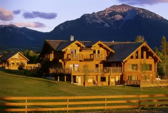 Луксозни хотели, които лекуват зависимост от интернет