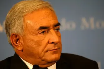 Строс-Кан: Бюджетният дефицит на Гърция е проблем