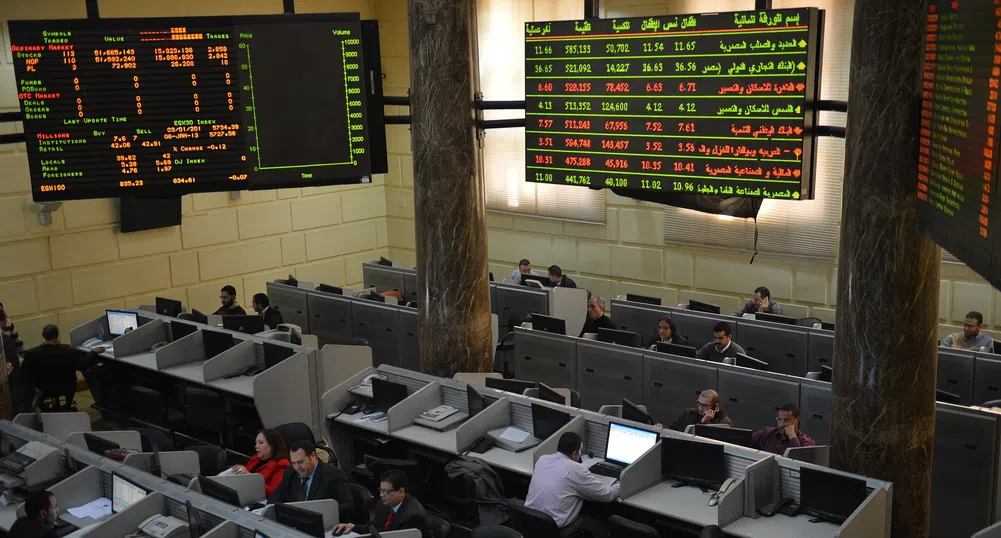 Фалстарт за турския пазар и лирата