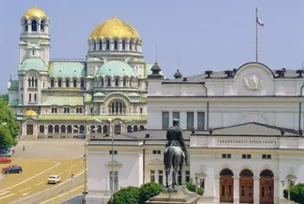 България с положителна перспектива от Moody's