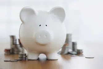 Европейците се оказаха потънали в дългове