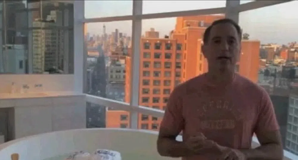 Вижте най-луксозното изпълнение на ледена кофа (видео)